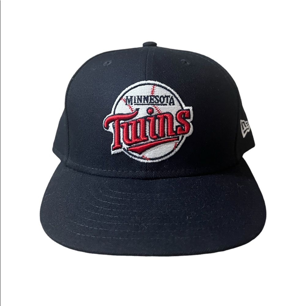 New era twins hat